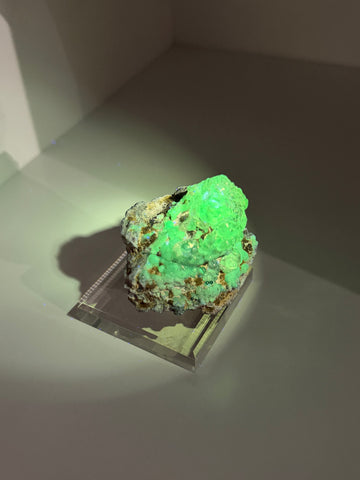 UV Fluorescent Hyalite Opal from Mexico | Collector Specimen